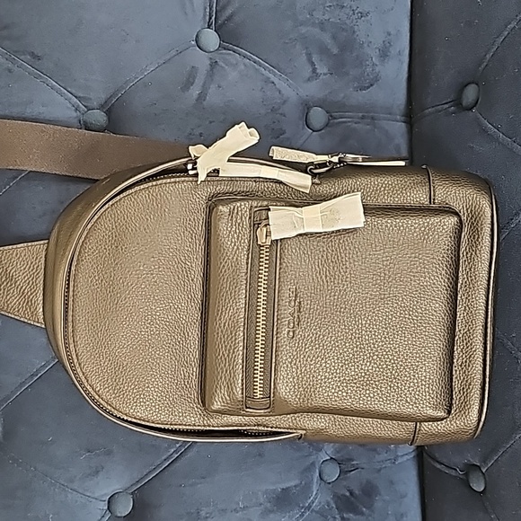 Coach leather bag - Picture 3 of 6